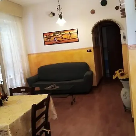 Apartment A Casa Di Ross Fondi